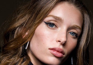 Los perfumes de nuez se hacen virales: la tendencia olfativa de 2026 que arrasa en la primavera